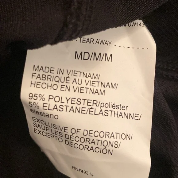 Under armour medium iv rays protection NWT - Picture 6 of 9